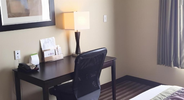 Best Western Plus Desoto Inn & Suites image 22